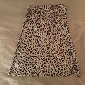 Leopard skirt